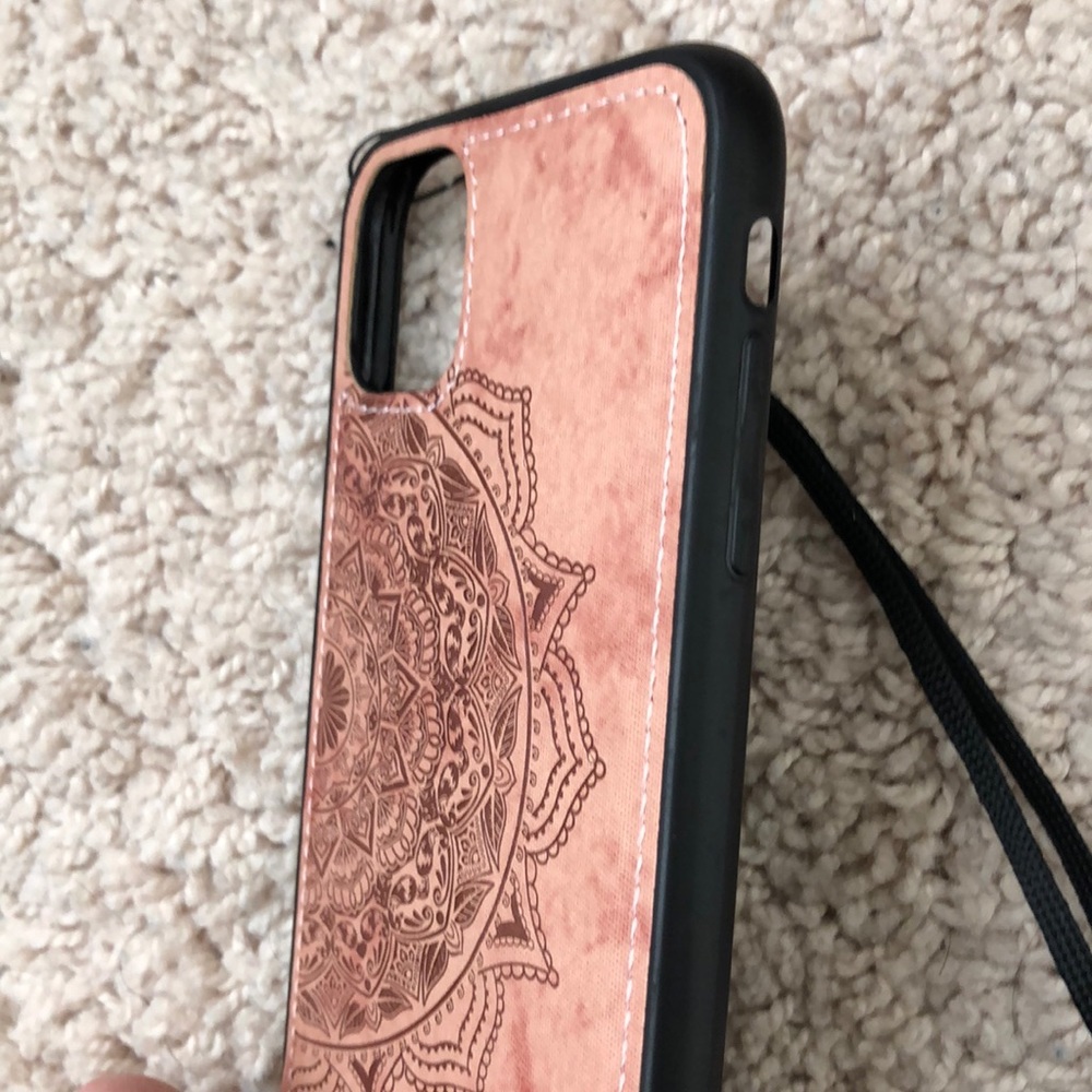 Iphone11 case - Picture 3 of 4